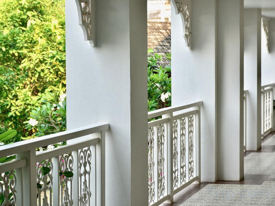 Фото White Boutique Hotel and SPA