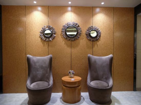 Фото Vienna Hotel Dongguan Tangxia Binfen Plaza