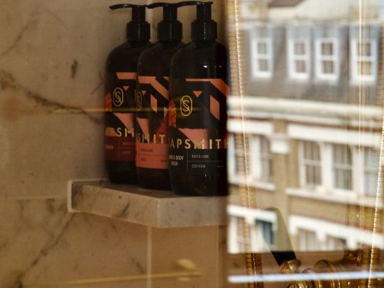 Фото Hart Shoreditch Hotel London, Curio Collection by Hilton