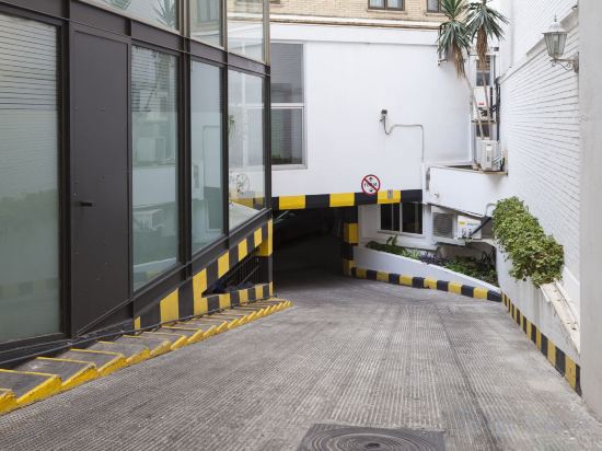 Фото Hotel Bécquer