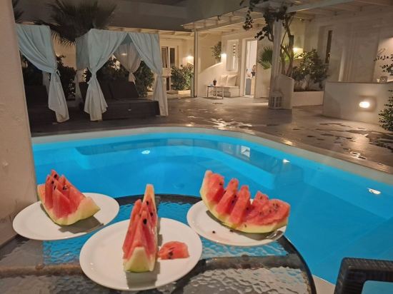 Фото Ambience Suites