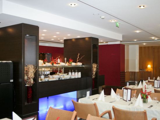 Фото Hotel Strudlhof