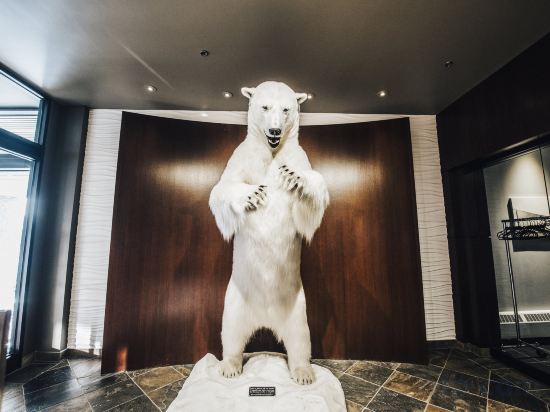 Фото The Explorer Hotel Yellowknife