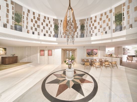 Фото Silverland May Hotel