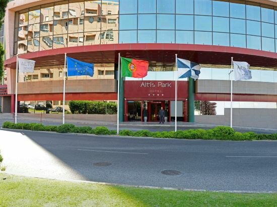 Hotel Ramada by Wyndham Lisbon, Lisbon, photo