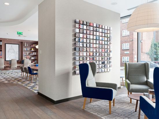Фото Hampton by Hilton London Waterloo