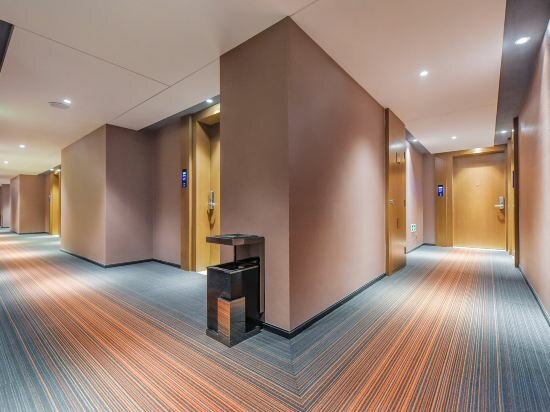 Фото Ramada by Wyndham Wuhan Jiangan