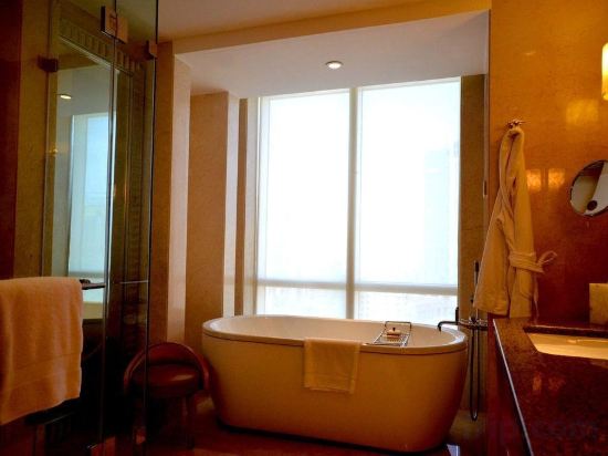 Фото Отель Four Seasons Hotel Mumbai