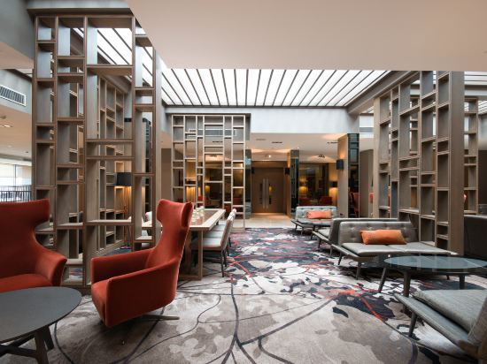 Фото Clayton Hotel Chiswick