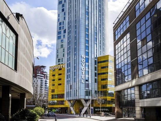 Фото Отель Novotel London Canary Wharf