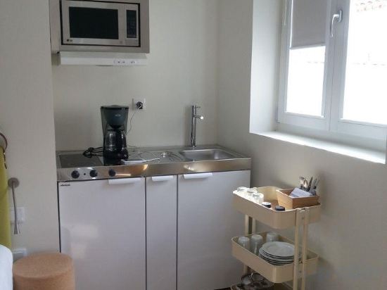 Фото Lisbon Serviced Apartments - Ascensor da Bica