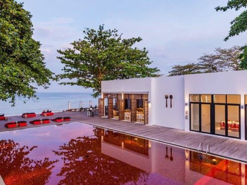 Внешний вид отеля The Library  в Чавенге, фото 4