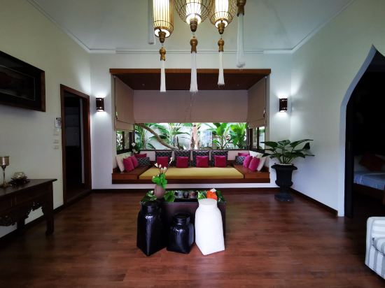 Фото YiZen Boutique Phutara 5 Bedroom Villa