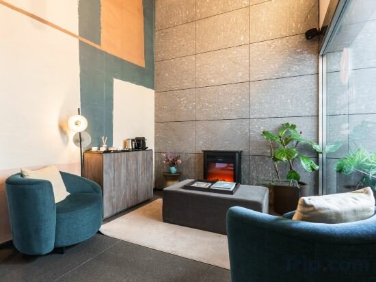 Фото Hyatt Regency Madrid Residences