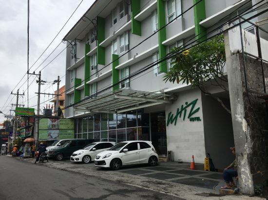 Фото Whiz Hotel Malioboro Yogyakarta