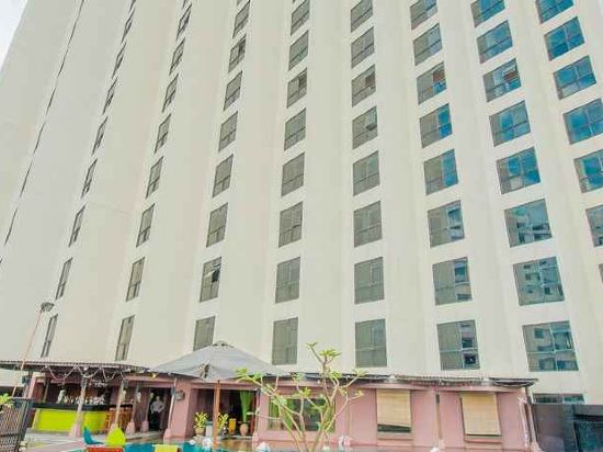 Фото The Seasons Pattaya