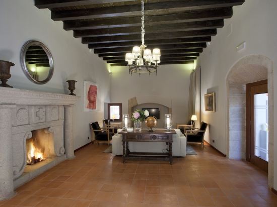Фото Отель Parador de Cáceres