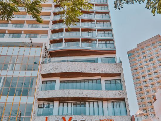 Фото La Vague Hotel