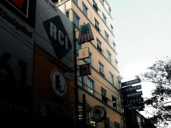 Фото Lodge 61 Bed & Breakfast Hotel