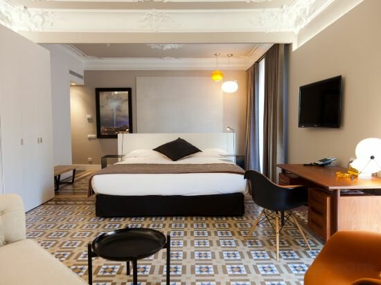 Фото Alexandra Barcelona Hotel, Curio Collection by Hilton