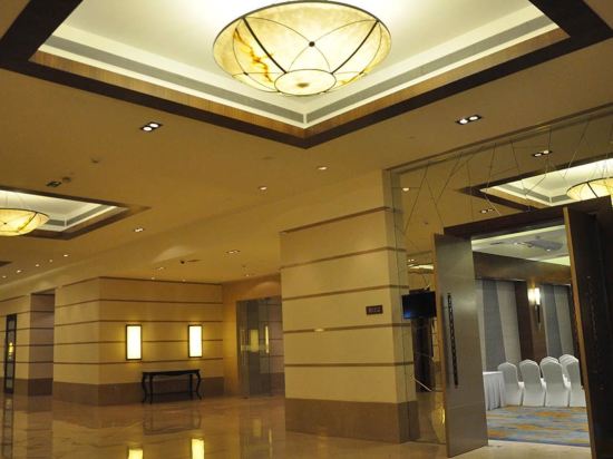 Фото Balaji Sarovar Premiere Solapur