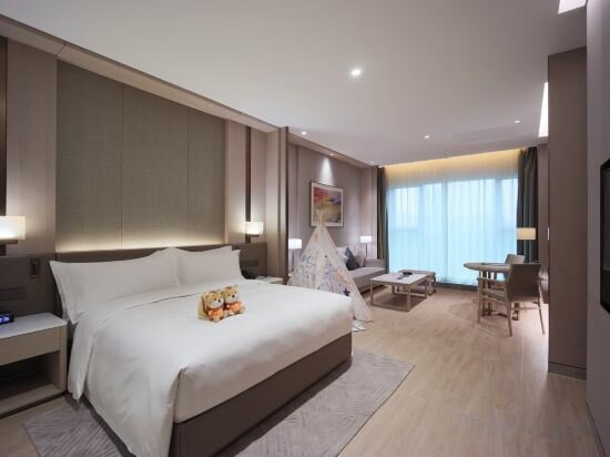 Фото DoubleTree by Hilton Shenzhen Nanshan Hotel & Residences