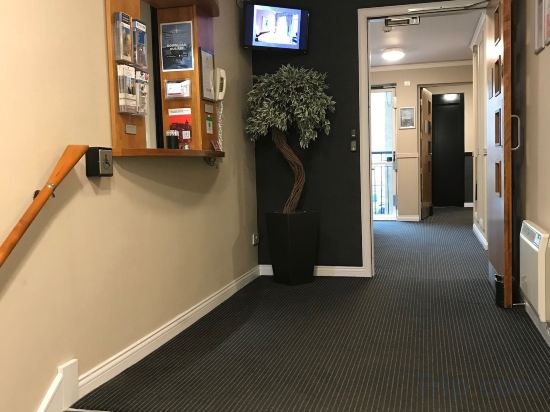 Фото The Knight Residence Apartments by Mansley