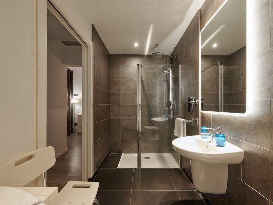 Фото Hostal Mayerling Centro