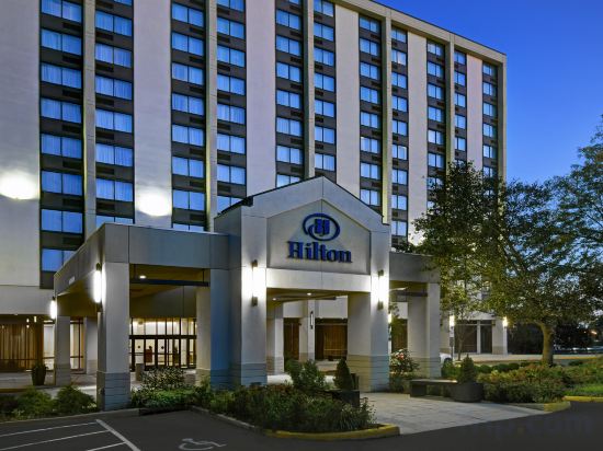 Фото Hilton Hasbrouck Heights