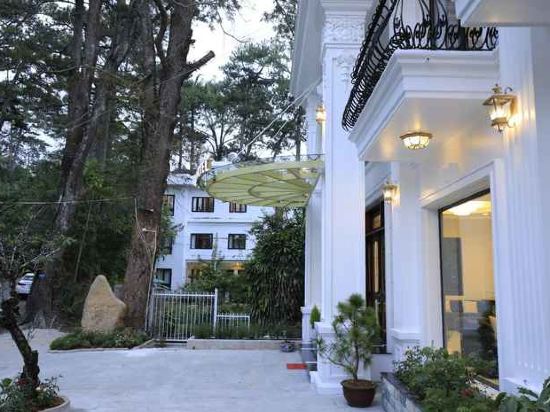 Фото TTR Moonstone Apart Hotel