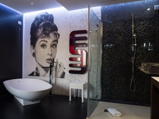 Фото Отель Divina Luxury