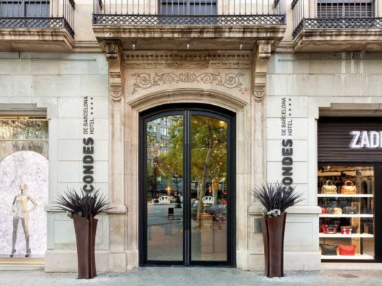 Фото Hotel Condes de Barcelona