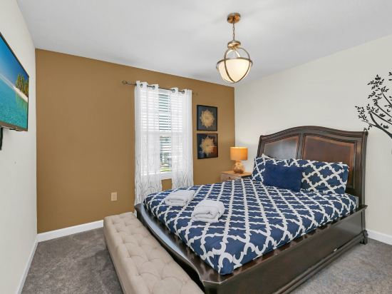 Фото 6 Bed 5 Ba Villa with Pool, SPA & Lake View