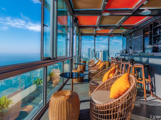 Фото Le Sands Oceanfront Danang Hotel