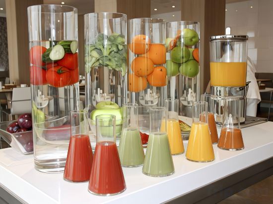 Фото Hesperia Zaragoza Centro