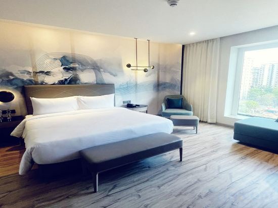 Фото Park Inn by Radisson Surat