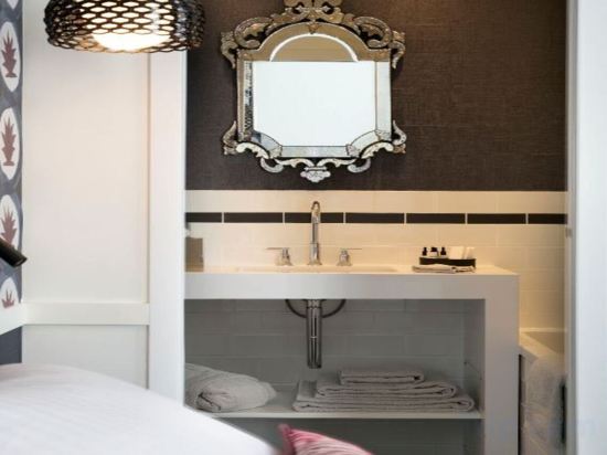 Фото Hotel Continental - Reims