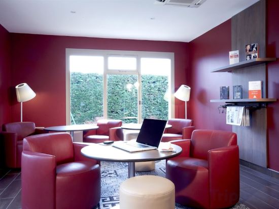 Фото Campanile Montargis - Amily