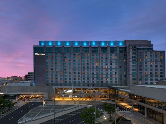 Фото The Westin Boston Seaport District