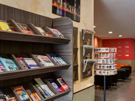 Фото Hostal Barcelona