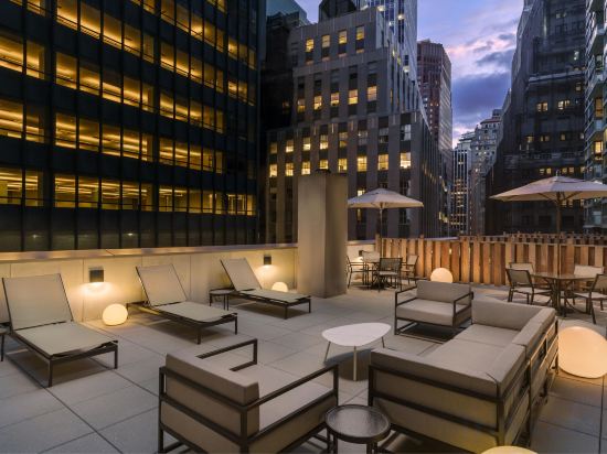 Фото Residence Inn New York Downtown Manhattan/Financial District