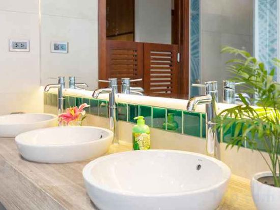 Фото Seahorse Han Market Da Nang Hostel by Haviland