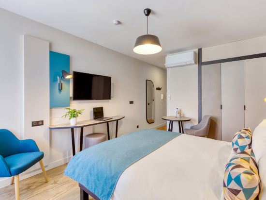 Фото Appart'City Confort Paris Clichy Mairie