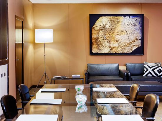 Фото Hotel Derby