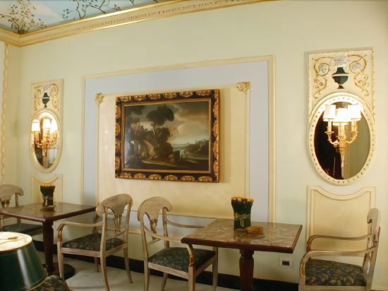 Фото Champagne Palace Hotel