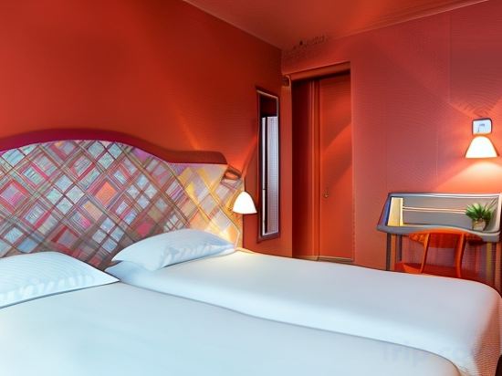 Фото Hôtel Boris V.by Happyculture