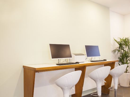 Фото Êmm Hotel Hue