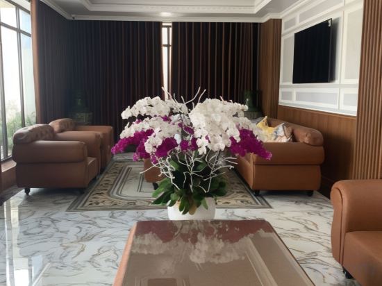 Фото Hoang Hung Hotel