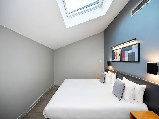 Фото Staycity Aparthotels Centre Vieux Port