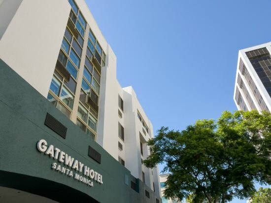 Фото Gateway Hotel Santa Monica